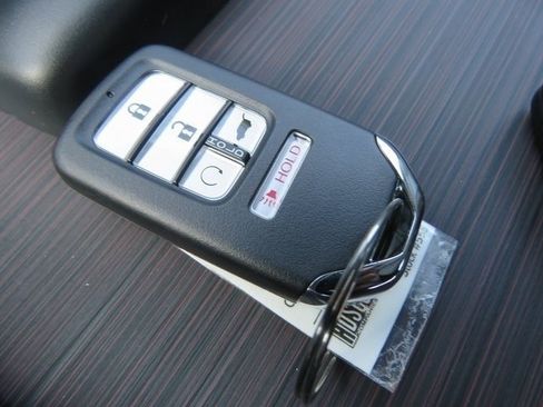 Used 2022 Honda Pilot Black Edition image 11