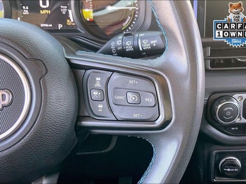 Used 2024 Jeep Wrangler Unlimited Rubicon 4xe AWD/4WD image 19