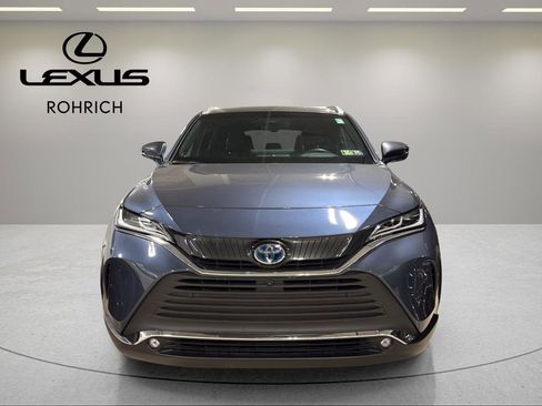 Used 2023 Toyota Venza Limited AWD/4WD image 2