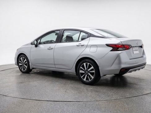 Used 2025 Nissan Versa SV FWD image 6