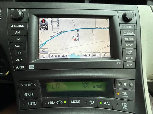 Used 2010 Toyota Prius Three FWD image 11