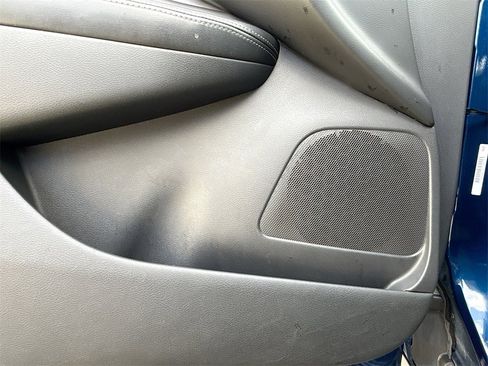 Used 2019 Nissan Murano S image 17