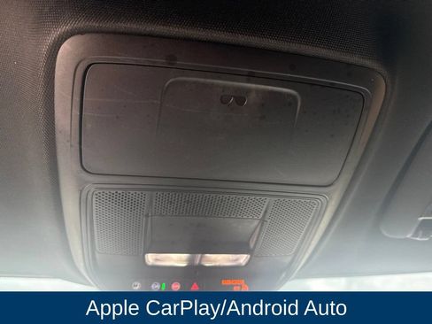 Used 2026 Chevrolet Traverse LT w/ LPO, Floor Liner Package FWD image 22