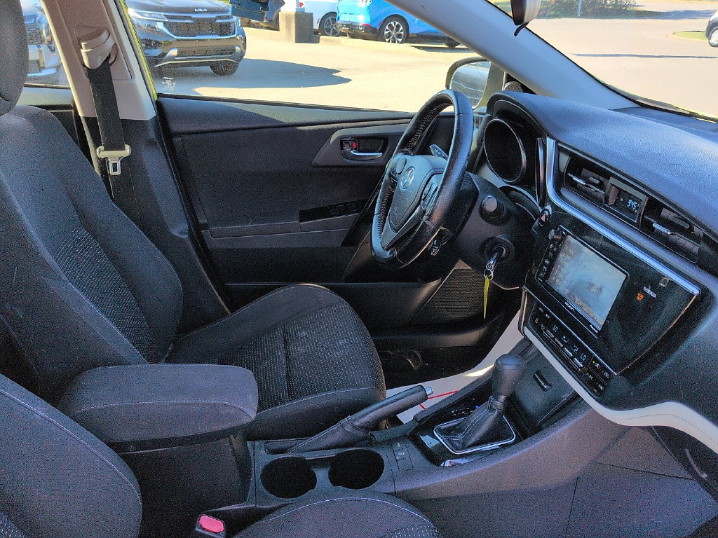 Used 2016 Scion iM FWD image 7