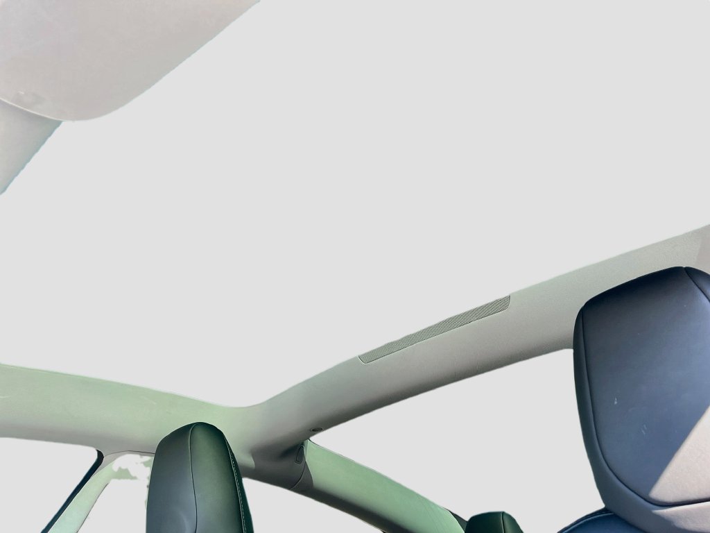 Used 2025 Tesla Model 3 Long Range RWD image 21