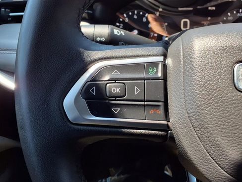 Certified 2025 Jeep Compass Limited AWD/4WD image 13