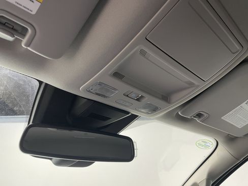 Used 2024 Ford Ranger XLT w/ Equipment Group 301A High image 7