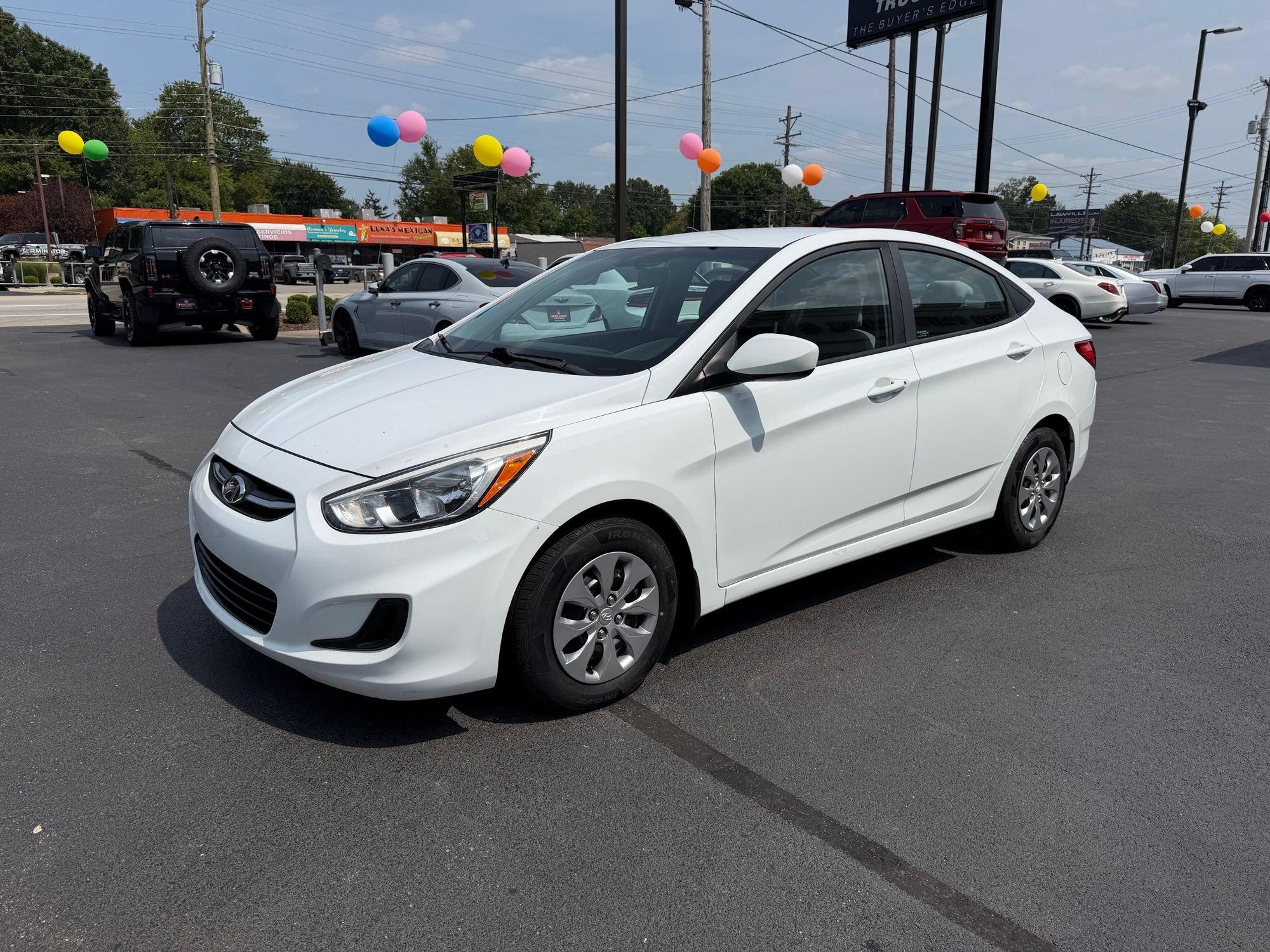 Used 2017 Hyundai Accent SE FWD image 3