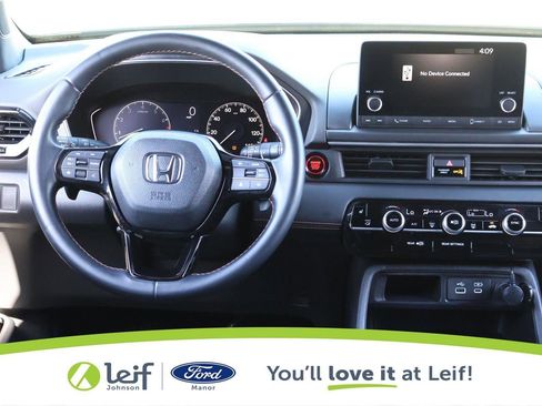 Used 2023 Honda Pilot Sport image 25