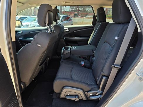 Used 2016 Dodge Journey Crossroad FWD image 22