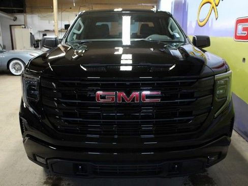 New 2026 GMC Sierra 1500 Elevation image 2
