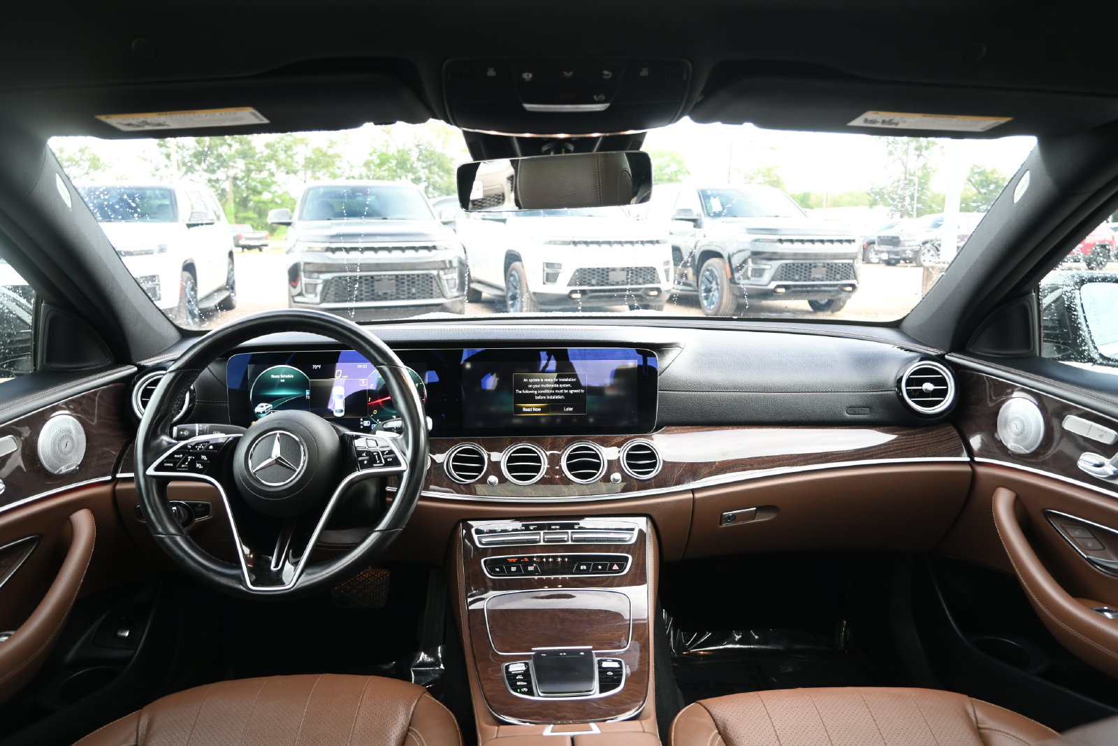 Used 2021 Mercedes-Benz E 350 Sedan image 25