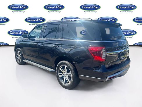 Used 2023 Ford Expedition Limited image 6