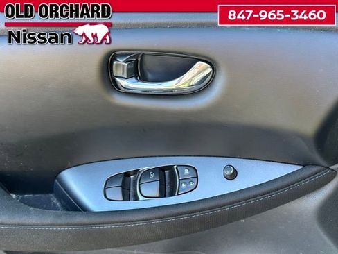 Used 2024 Nissan Leaf S image 8