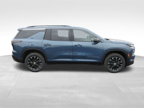 New 2026 Chevrolet Traverse LT w/ Sun and Wheel Package image 6