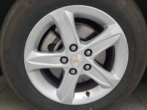 Used 2024 Chevrolet Malibu LS FWD image 31