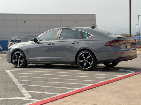 Used 2023 Honda Accord Sport image 6