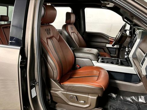 Used 2022 Ford F250 King Ranch w/ King Ranch Ultimate Package image 7