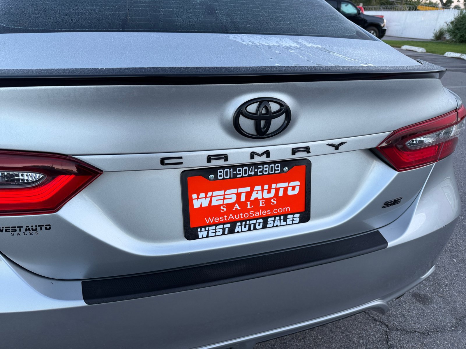 Used 2021 Toyota Camry SE w/ Carpet Mat Package (TMS) FWD image 26