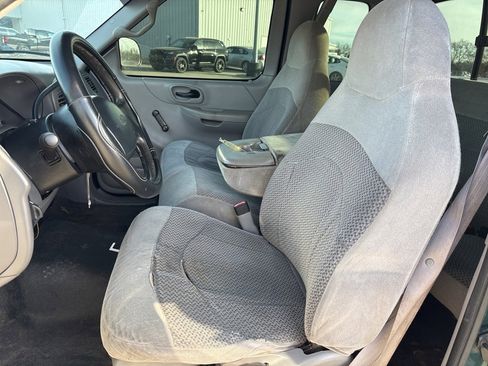 Used 1999 Ford F150 XLT image 9