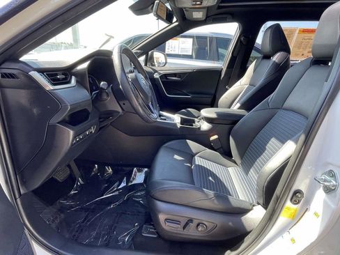 Used 2019 Toyota RAV4 XSE AWD/4WD image 19