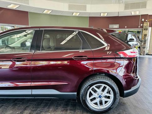 Used 2022 Ford Edge SEL w/ Convenience Package AWD/4WD image 13