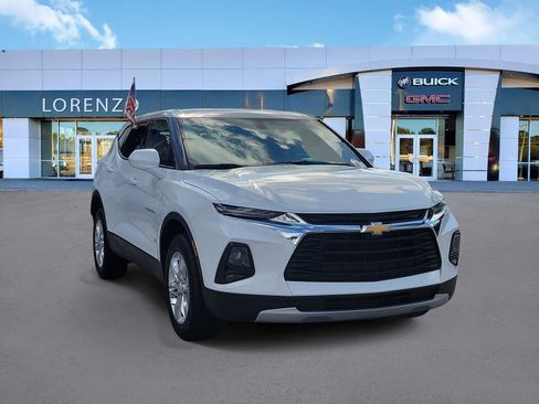 Used 2020 Chevrolet Blazer LT FWD image 3