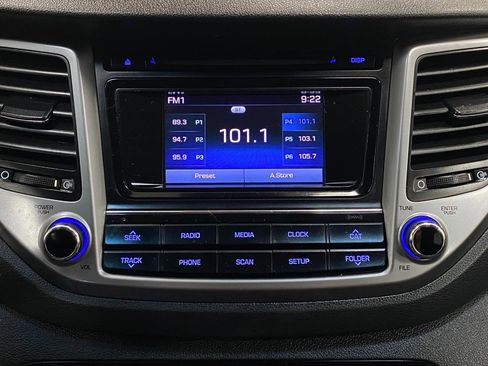 Used 2017 Hyundai Tucson SE image 21