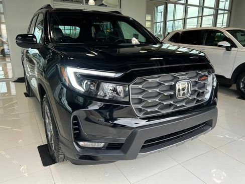 Used 2022 Honda Passport TrailSport image 4