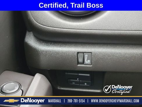 Used 2024 Chevrolet Colorado Trail Boss w/ Advanced Trailering Package AWD/4WD image 12