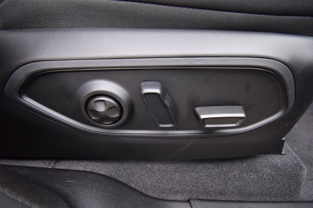 New 2026 Jeep Grand Cherokee Limited AWD/4WD image 18