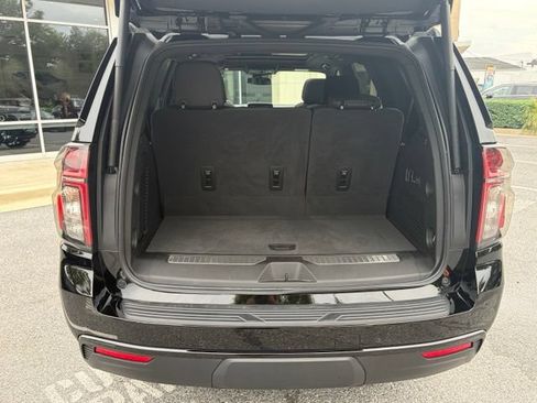 Used 2024 Chevrolet Tahoe RST w/ Luxury Package AWD/4WD image 5