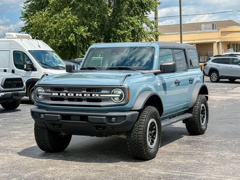 Used 2022 Ford Bronco Big Bend w/ Sasquatch Package AWD/4WD image 4