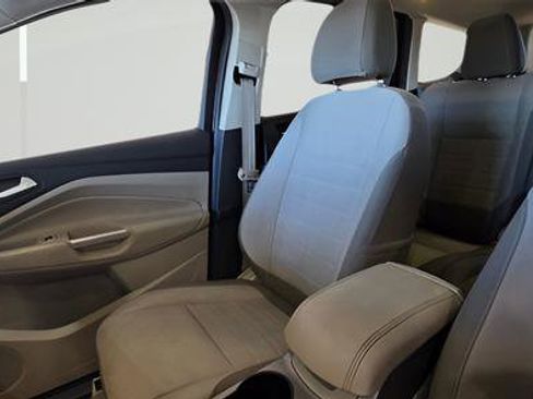 Used 2016 Ford Escape SE w/ Equipment Group 201A FWD image 20
