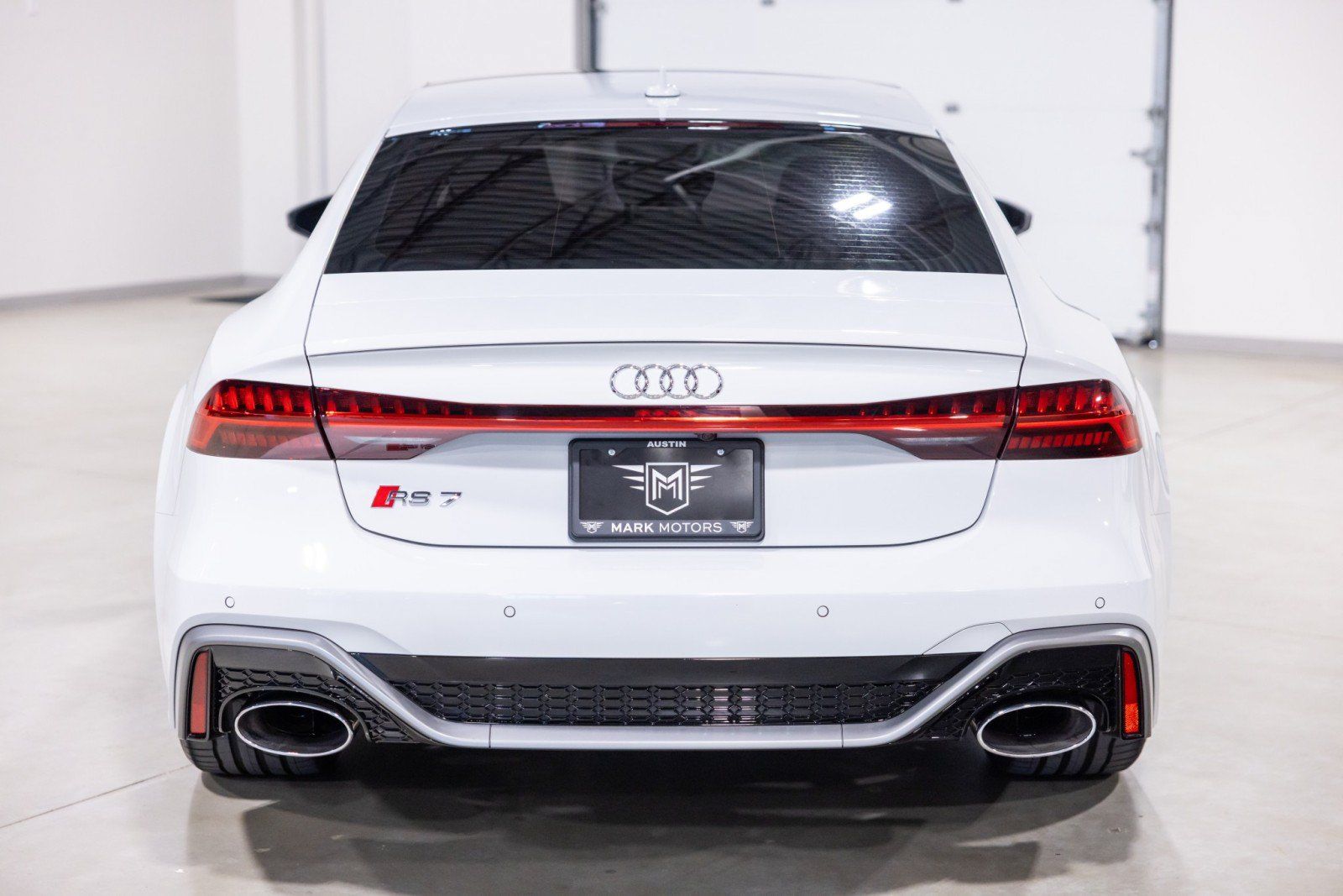 Used 2025 Audi RS 7 Performance w/ Executive Package AWD/4WD image 8
