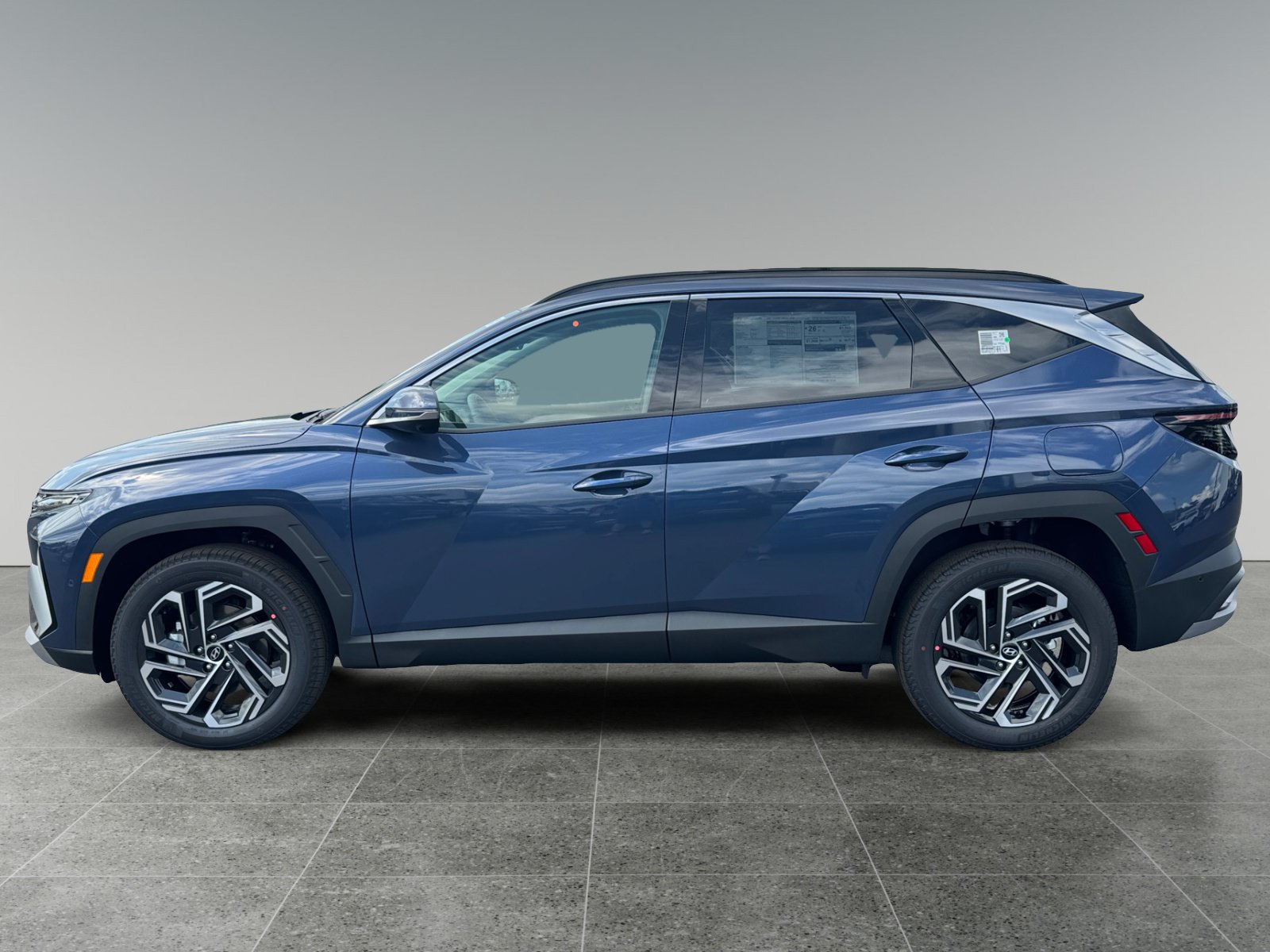 New 2026 Hyundai Tucson Limited AWD/4WD image 2