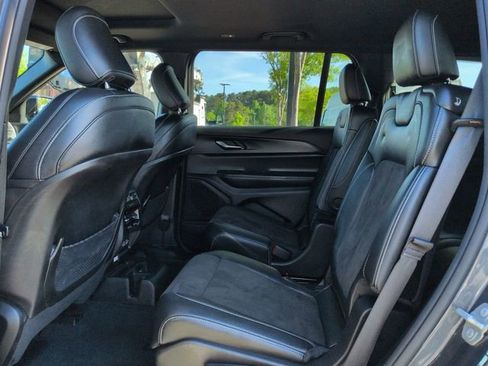 Certified 2023 Jeep Grand Cherokee L Laredo AWD/4WD image 17