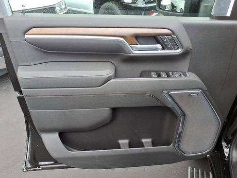 New 2026 Chevrolet Silverado 2500 High Country w/ High Country Premium Package AWD/4WD image 11