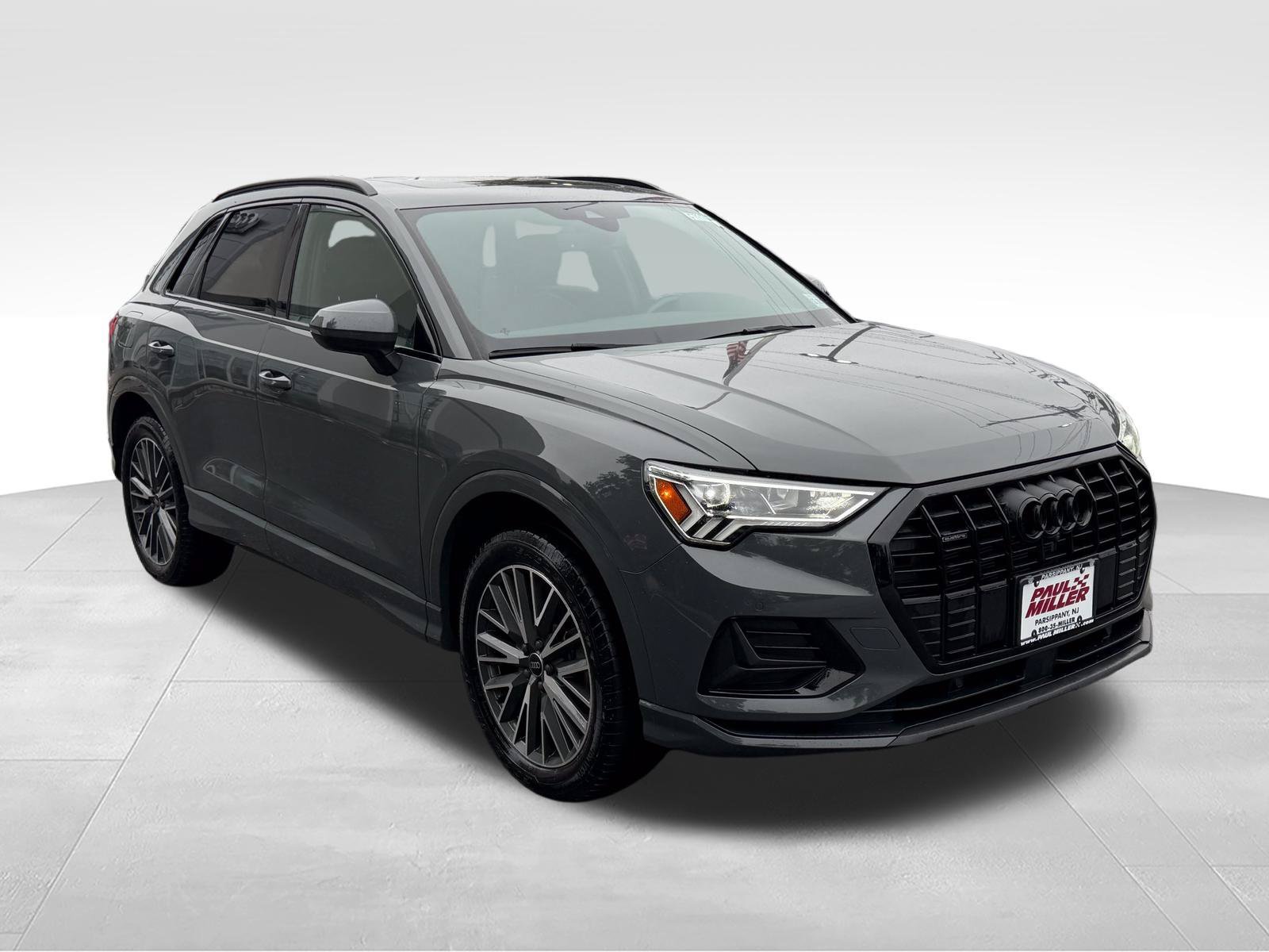 Used 2024 Audi Q3 2.0T Premium Plus AWD/4WD image 3