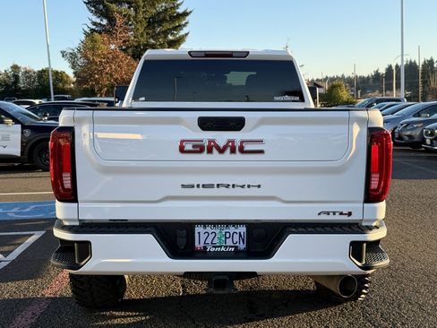 Used 2022 GMC Sierra 2500 AT4 image 7