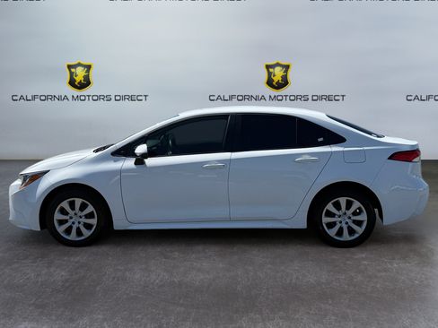 Used 2026 Toyota Corolla LE FWD image 2