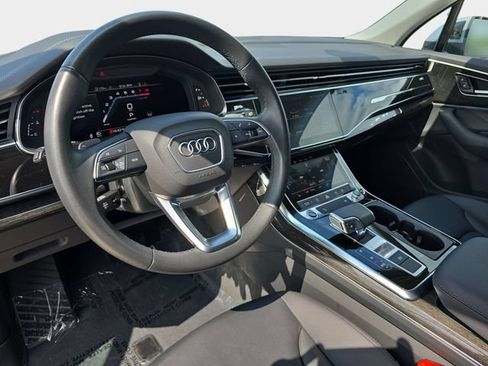 Used 2023 Audi Q7 2.0T Premium w/ Convenience Package AWD/4WD image 20