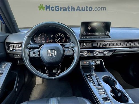 Used 2023 Honda Civic Sport image 11