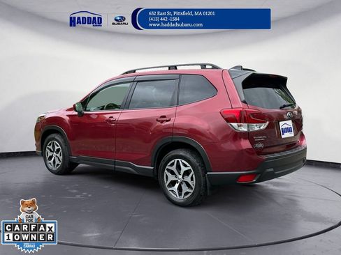 Certified 2024 Subaru Forester Premium AWD/4WD image 4