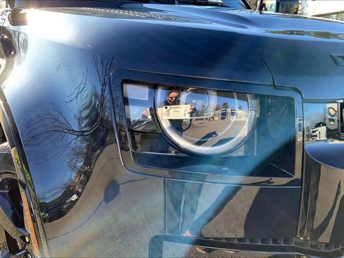 New 2026 Land Rover Defender 130 V8 image 15