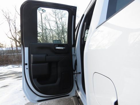 Used 2025 GMC Sierra 2500 Pro w/ Snow Plow Prep/Camper Package image 18