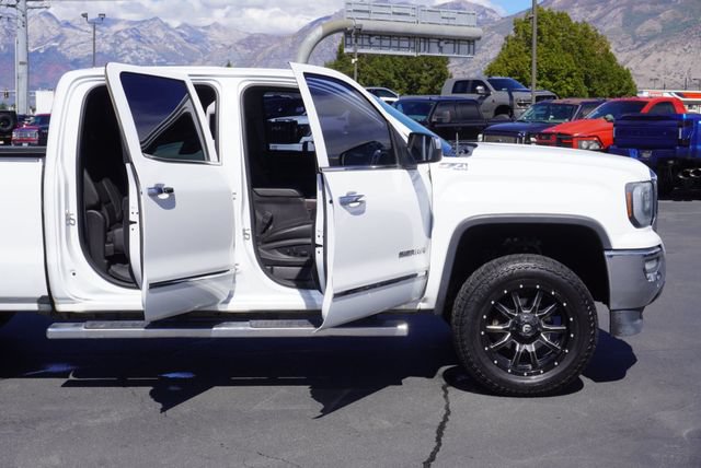 Used 2018 GMC Sierra 1500 SLT AWD/4WD image 24