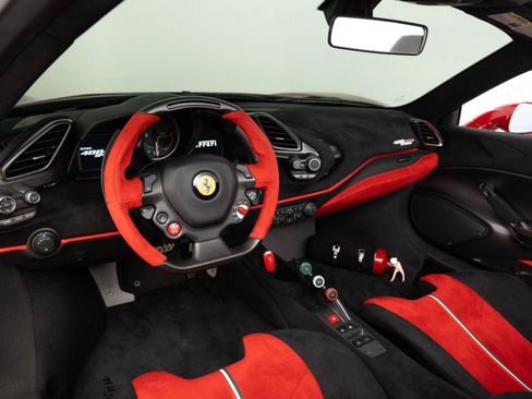 Certified 2020 Ferrari 488 Pista Spider RWD image 2