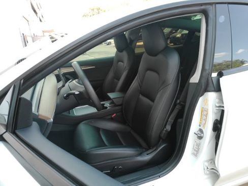 Used 2023 Tesla Model 3 Standard Range RWD image 14