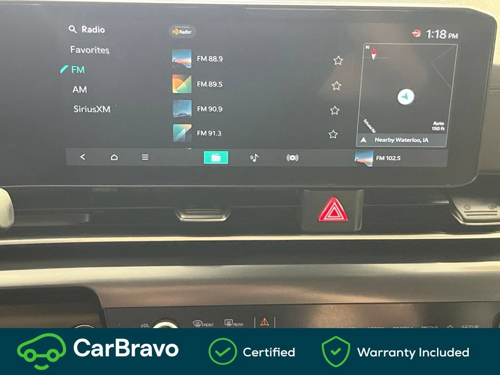 Used 2025 Kia Carnival FWD image 26